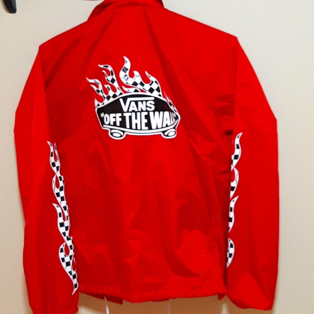 Vans wind coat